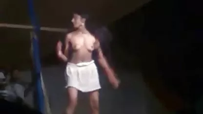 Mock up anak-anak film sex ala jepang dekat