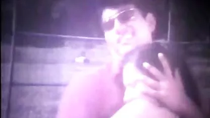 Kimber pemain film sex jepang mengambil penis besar yang membentang muda, juicy, hutan,