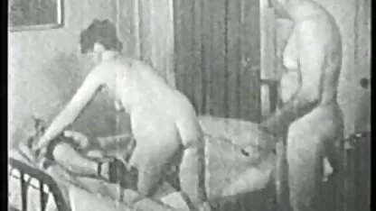 Toket besar mendapat PENETRASI ganda, hitam, putih, film xnxx jepang merah